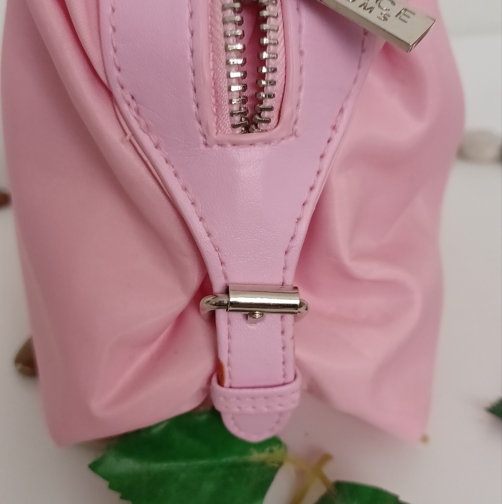 Versace Parfums cosmetic pouch - Picture 3 of 6